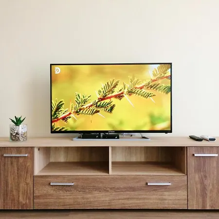 דירה Flat & Free Parking וארנה