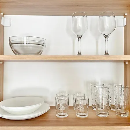 Flat & Free Parking וארנה