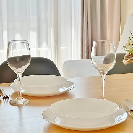 Flat & Free Parking * Varna