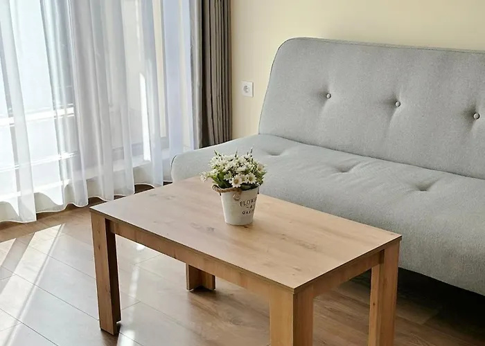 Flat & Free Parking Lägenhet